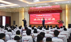 法治宣講進(jìn)校園  青春起護(hù)創(chuàng)平安——蘭州新華法治安全講座