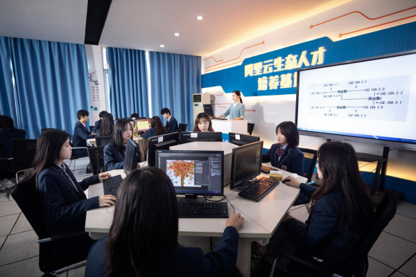 沒學歷！就業難？學這些專業不能就業難